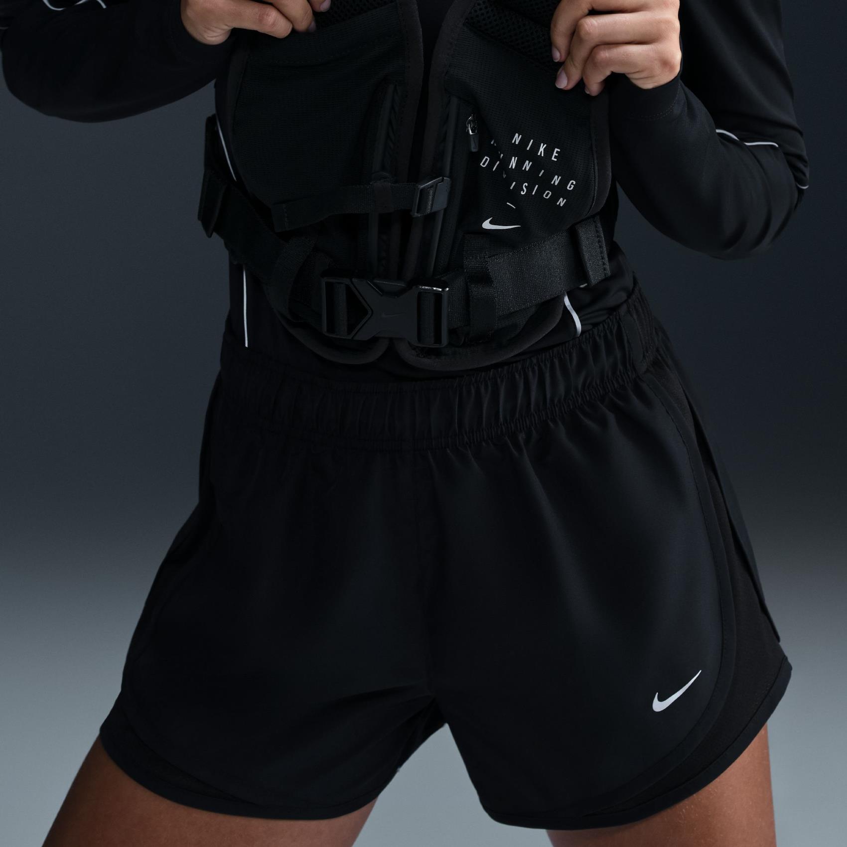 Tempo Dri-FIT MR 3" Short Kadın Siyah Şort