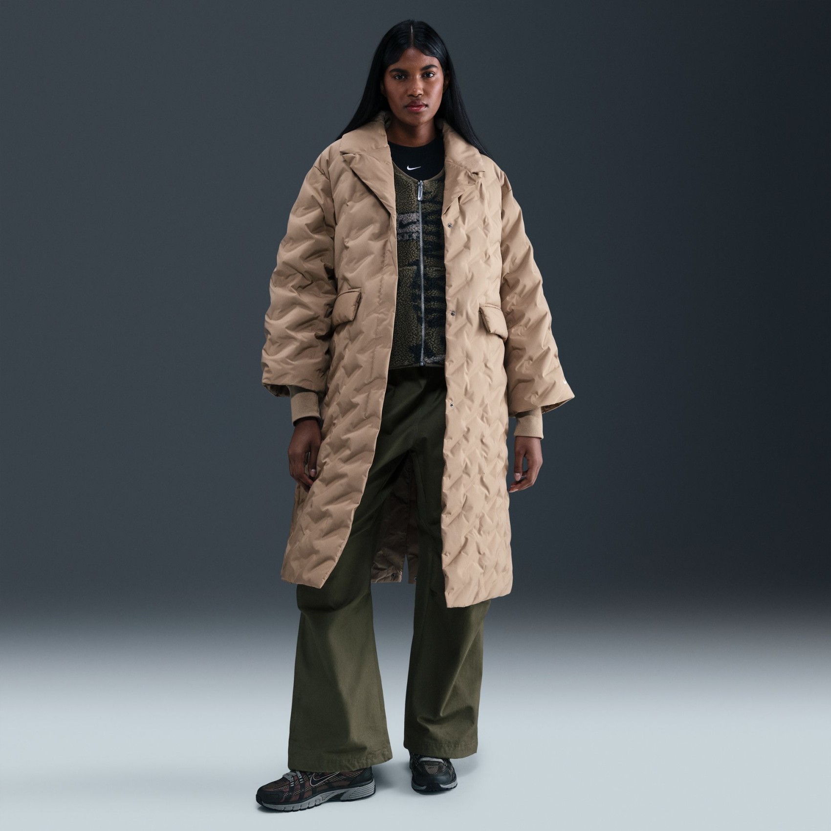 Therma-FIT Swoosh Series Oversized Down Kadın Bej Trençkot