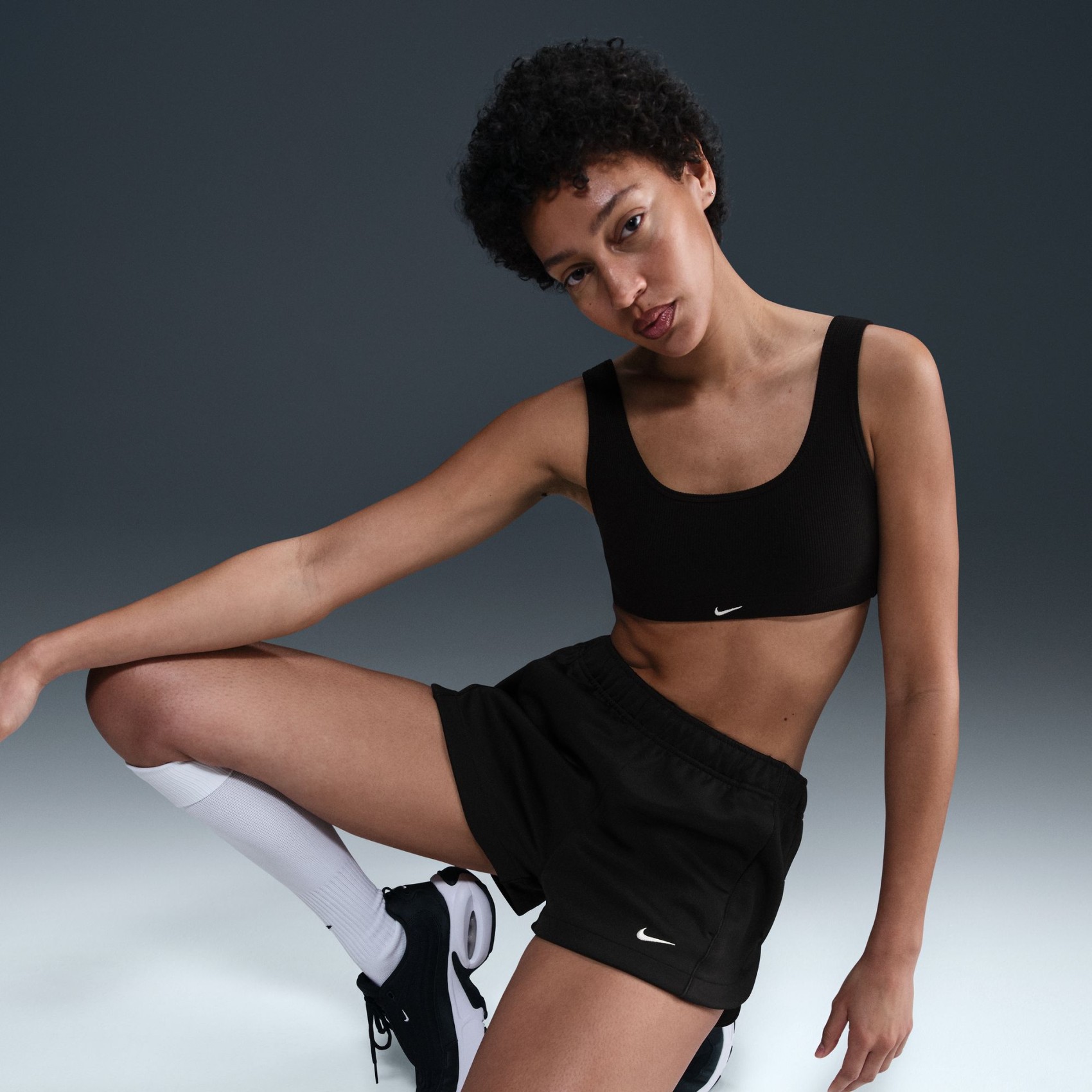 Windrunner Poly Knit MR 2" Short Kadın Siyah Şort