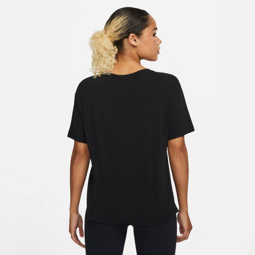 Nike Yoga Dri Fit Short Sleeve Top Kadın Tişört