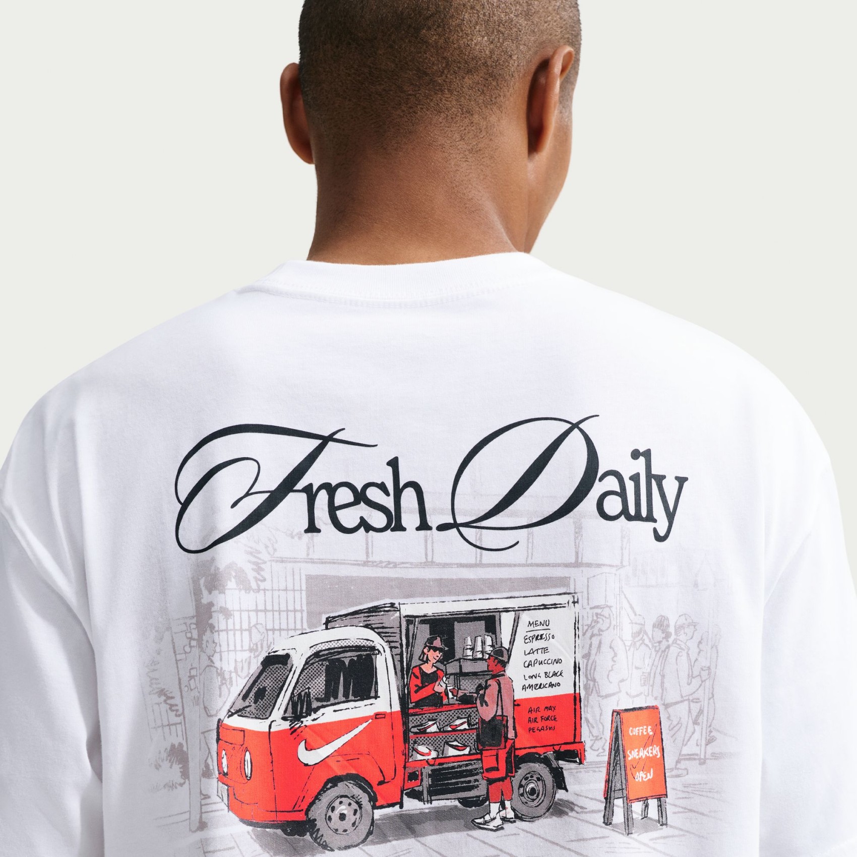 Nsw Tee Cafe Swoosh Erkek Beyaz Tişört